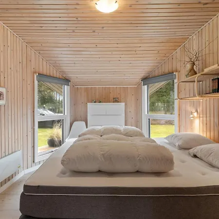 Holiday home Amazing In With Wifi *